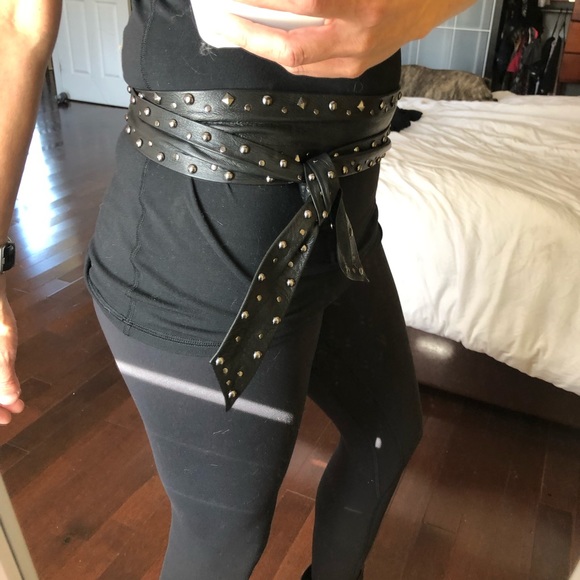 John John Leather Belt - Picture 5 of 9